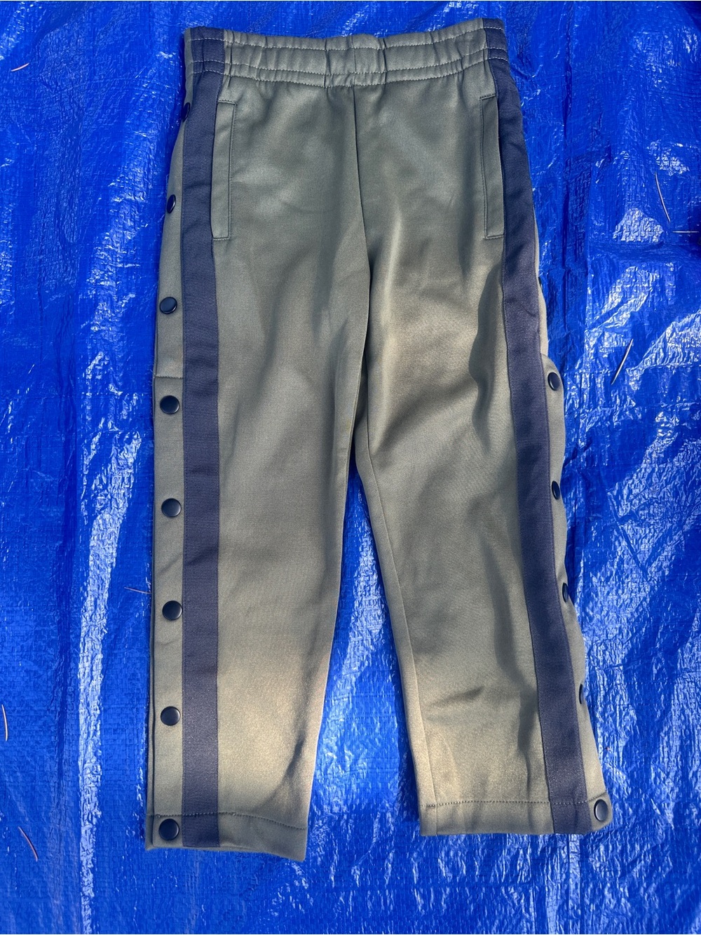 NWT - Molo Olive Green Joggers with Black Side Stripe and Snap Buttons - Size 6